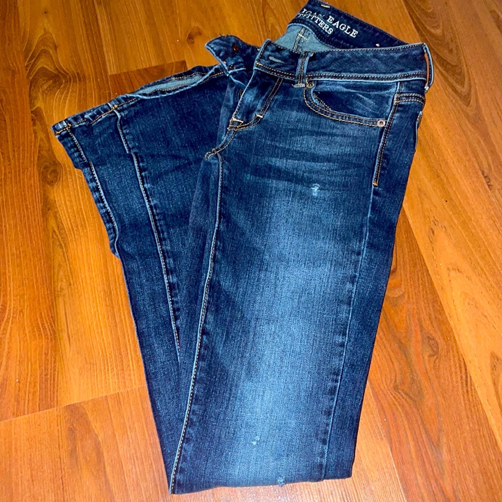 00 American Eagle kick boot jeans